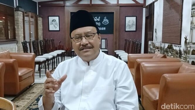 
 Gus Ipul Dilantik Sebagai Mensos Gantikan Risma