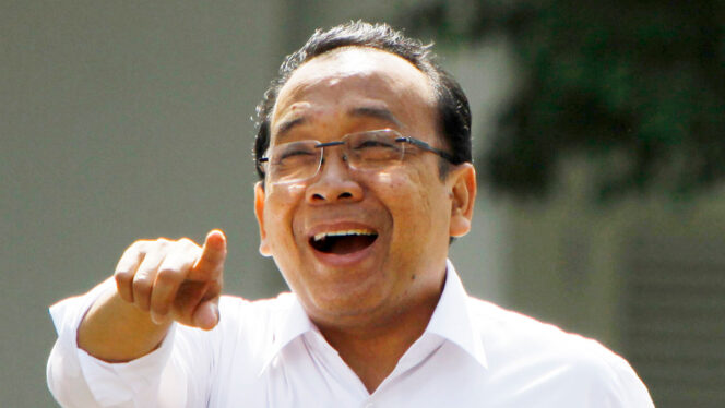 
 Jokowi Tunjuk Pratikno sebagai Plt Seskab, Gantikan Pramono Anung yang Mundur