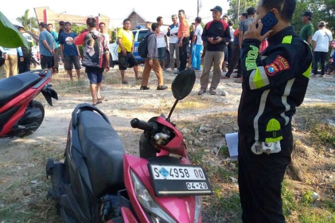 
 Sopir Ngantuk, Mobil Tabrak Polisi dan Siswa di Jombang