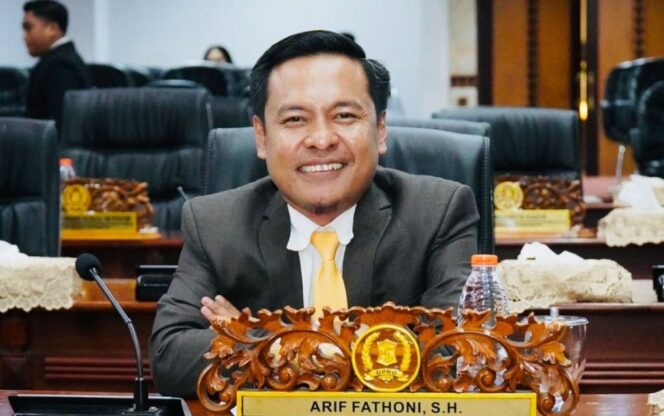 
 Wakil Ketua DPRD Surabaya Arif Fathoni Kritik Pembayaran Gaji PPPK