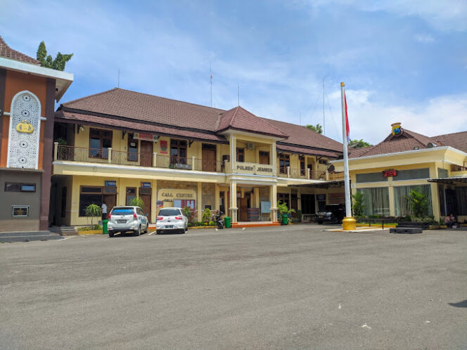 
 AJI Jember Kecam Intimidasi Polisi Terhadap 3 Jurnalis