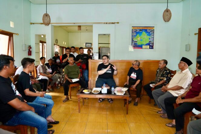 
 Cabup Dhito Atasi Persoalan Air Bersih di Desa Sugihwaras