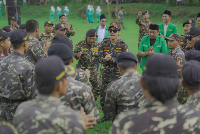 
 Peringati Hari Pahlawan, Gus Fikri Beri Arahan Banser Kabupaten Kediri
