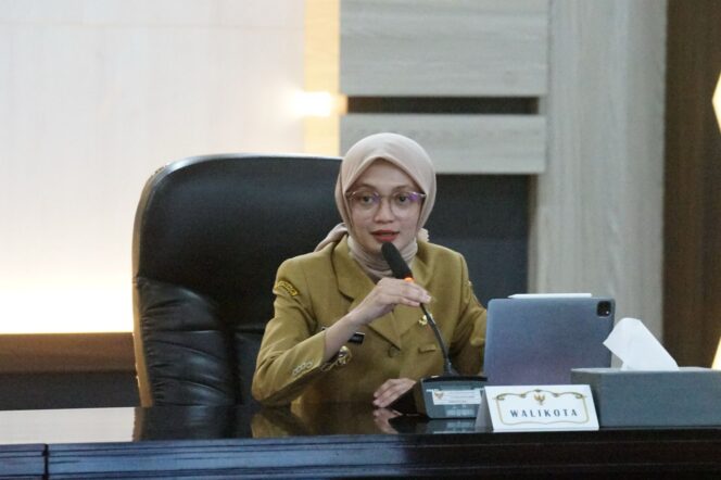 
 100 Hari Kerja Vinanda: Fokus Inovasi Lapor Mbak Wali hingga Kenaikan Insentif RT/RW, Posyandu dan Guru Ngaji
