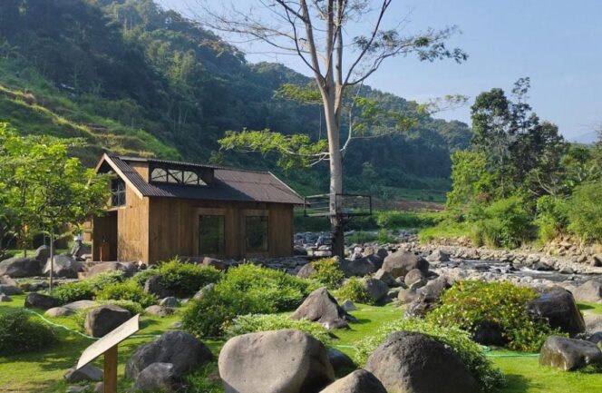 
 Destinasi Wisata Favorit di Pacet Mojokerto, Udara Sejuk dan Ragam Aktivitas Jadi Daya Tarik